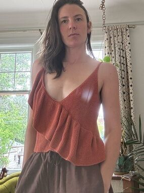 Zara Rust v-necks and back crochet Knit Tank Top